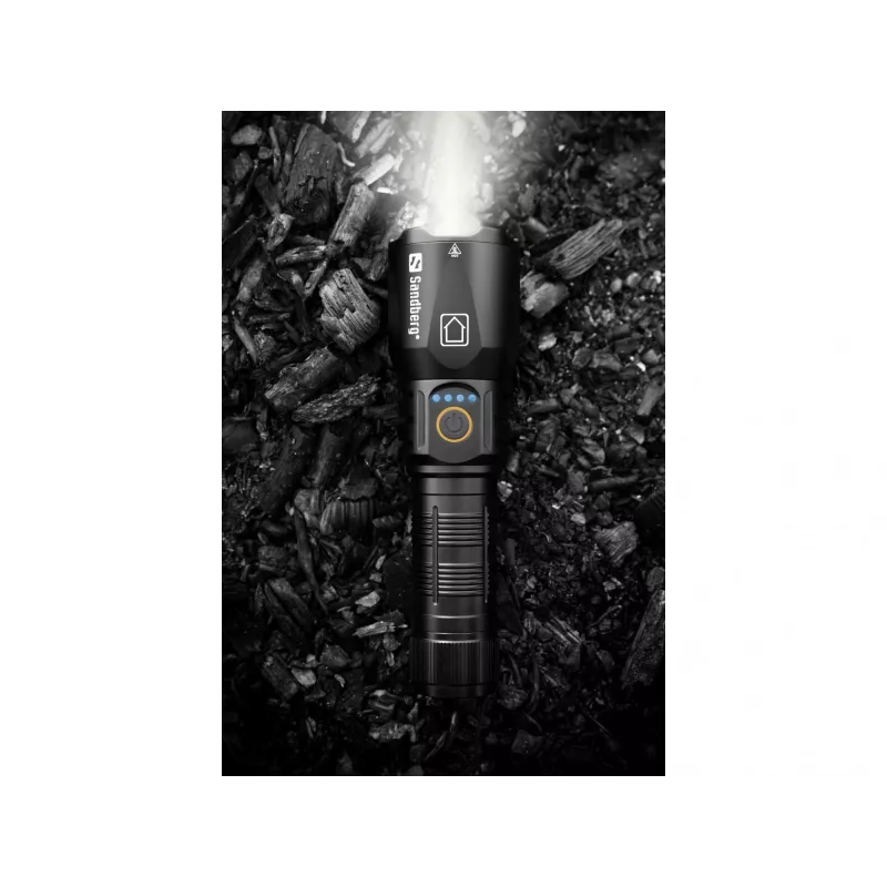 Sandberg Survivor Torch Powerbank 5000, lanterna de mão, preto, alumínio, IPX4, -30 – 40 °C, FCC, RoHS, UKCA, CE