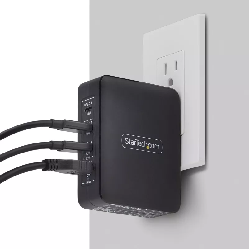 Carregador de parede StarTech.com 140W USB-C, 3x USB-C/1x USB-A, PD 3.1 fonte de alimentação GaN internacional para MacBook/Dell XPS/Inspiron