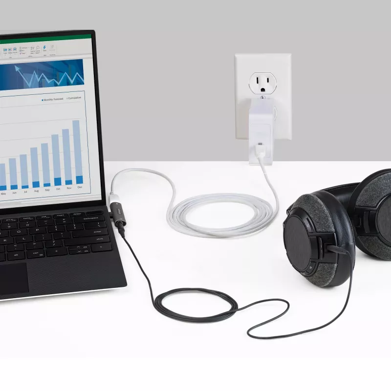 StarTech.com CDP235APDM adaptador de áudio e carregamento USB-C com ficha de auscultadores/headset TRRS de 3,5 mm e Power Delivery USB-C passthrough de 60 W, para telemóvel/tablet/portátil