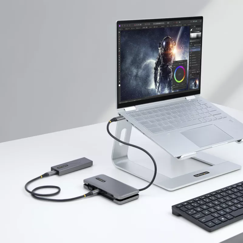 StarTech.com HB31CM1A3CB hub USB-C de 4 portas, 1x USB-A + 3x USB-C, USB 3.2 Gen 2 10 Gbps, alimentado por barramento, cabo envolvente de 25 cm (9,8 polegadas)