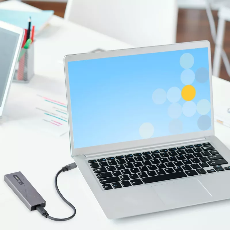 StarTech.com caixa USB-C 10 Gbit/s para M.2 NVMe ou M.2 SATA SSD – caixa externa de alumínio sem ferramentas para M.2 PCIe/SATA NGFF SSD – cabo host USB Type-C e Type-A – suporta 2230/2242/2260/2280