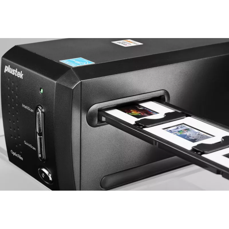 Digitalizador de filmes/diapositivos Plustek OpticFilm 8200i Ai 7200 x 7200 DPI preto