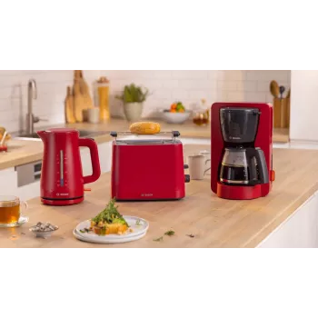 Máquina de café de filtro Bosch TKA3M134 — depósito de água de 1,4 l, capacidade para 15 chávenas, vermelha
