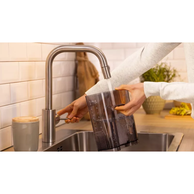 Máquina de café de filtro Bosch TKA3M134 — depósito de água de 1,4 l, capacidade para 15 chávenas, vermelha