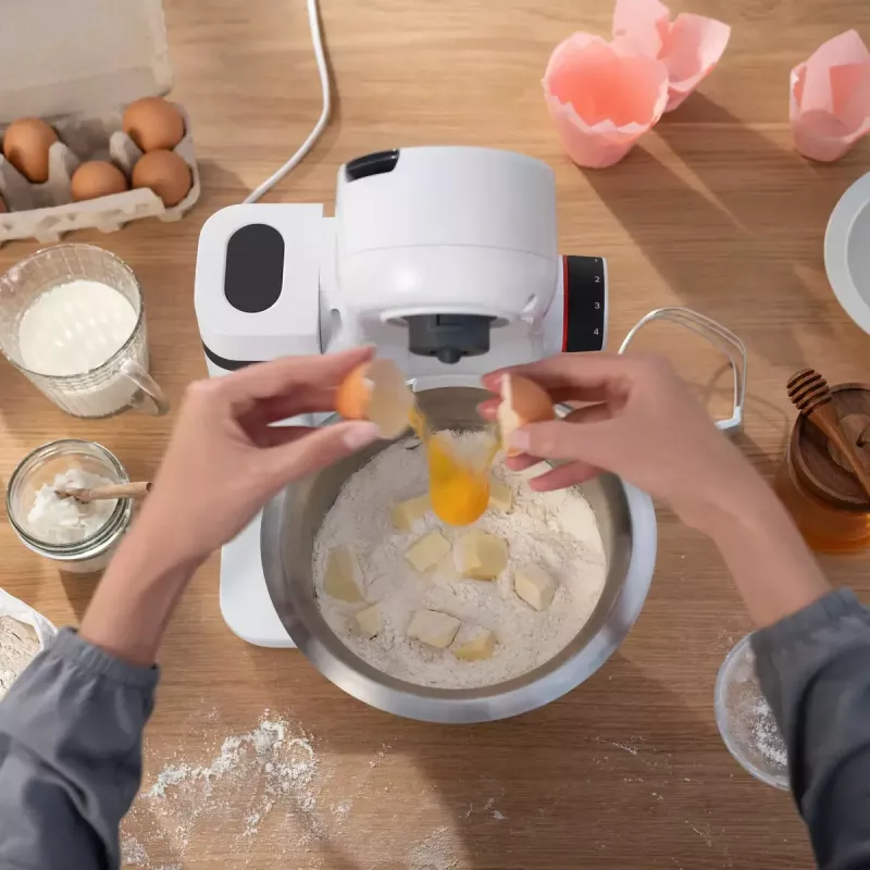Robot de cozinha Bosch Serie 2 MUMS2EW00 — motor de 700 W, taça de aço inoxidável de 3,8 L, branco