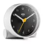 Despertador de quartzo Braun BC01WB preto, branco