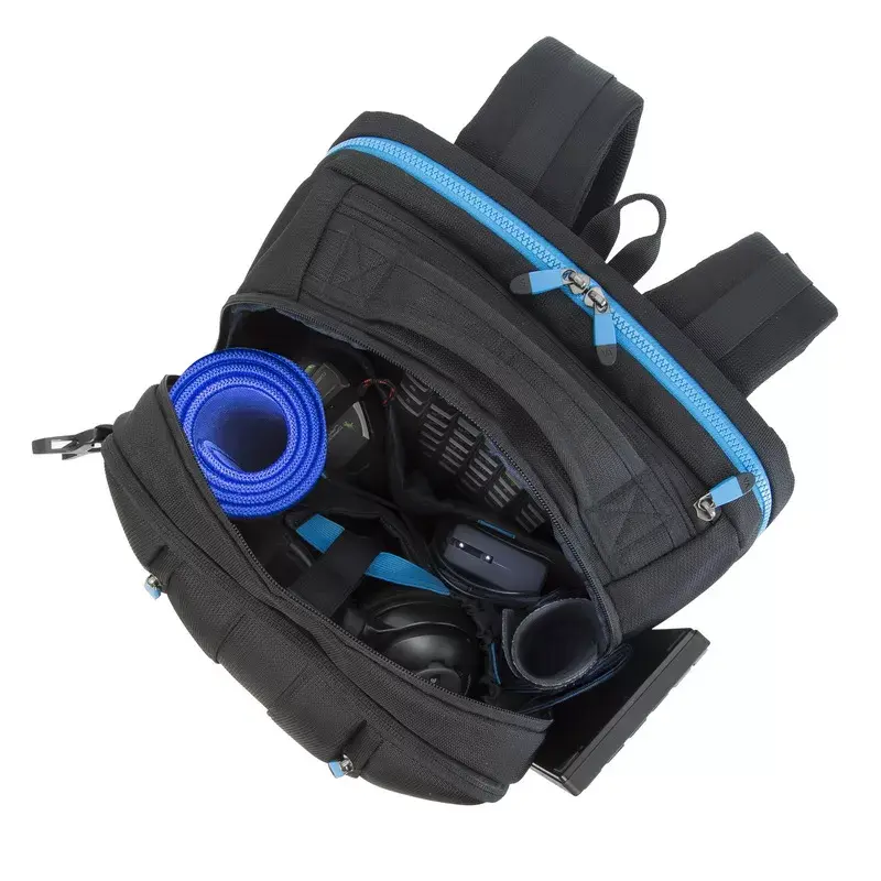 Mochila Rivacase 7860 para portáteis até 43,9 cm (17,3 polegadas), poliéster, preto/azul