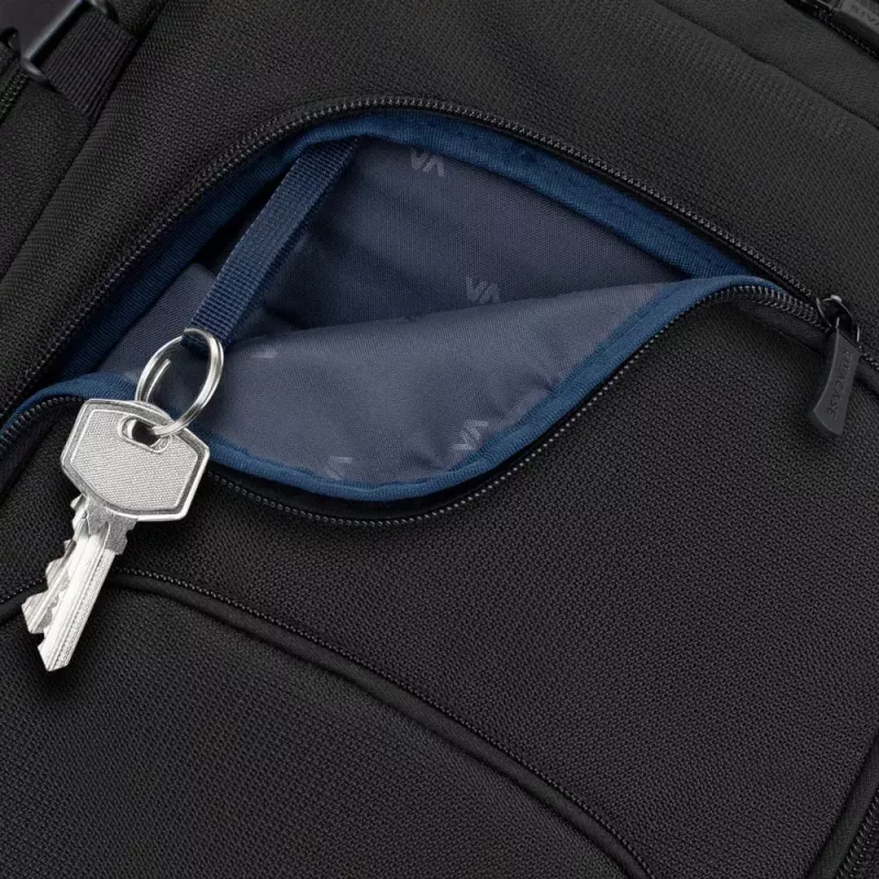 Mochila Rivacase 8461 43,9 cm 17,3 polegadas preta 2 bolsos frontais