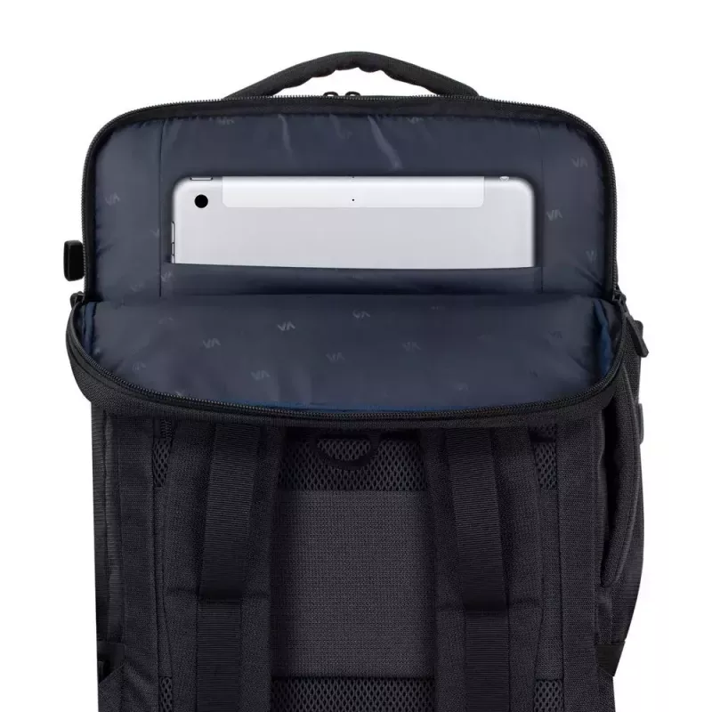 Mochila Rivacase 8461 43,9 cm 17,3 polegadas preta 2 bolsos frontais