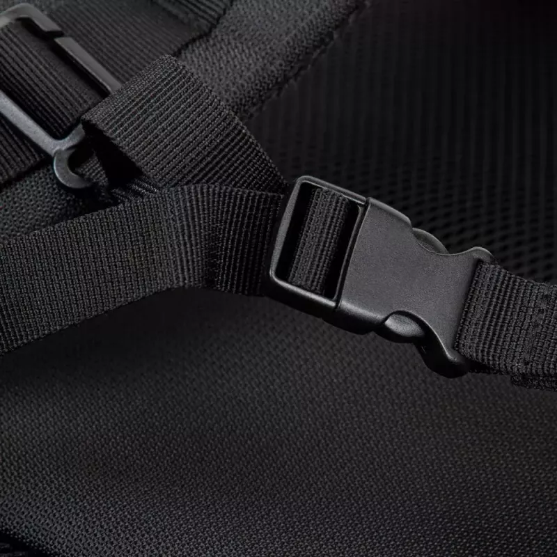 Mochila Rivacase 8461 43,9 cm 17,3 polegadas preta 2 bolsos frontais