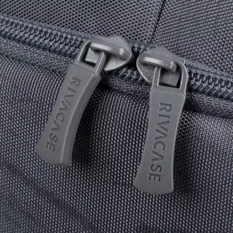 Mochila casual Rivacase Alpendorf 7561