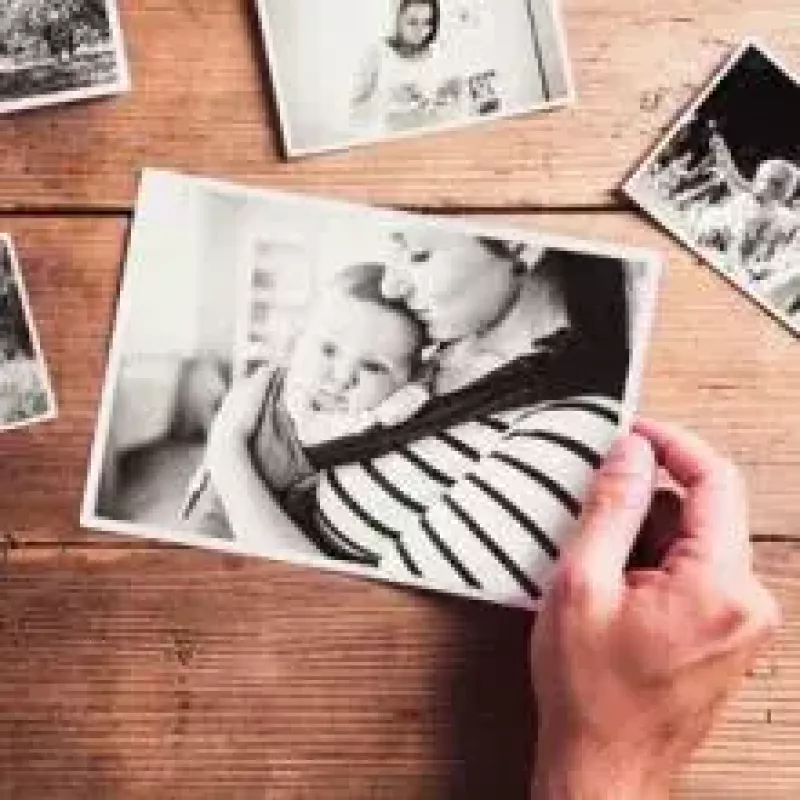 Papel fotográfico Epson Ultra Glossy - A4 - 15 folhas