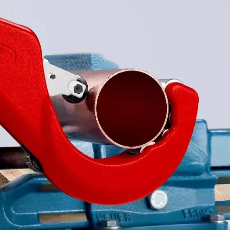 Corta-tubos Knipex 90 31 03 BK adequado para latão, cobre, aço