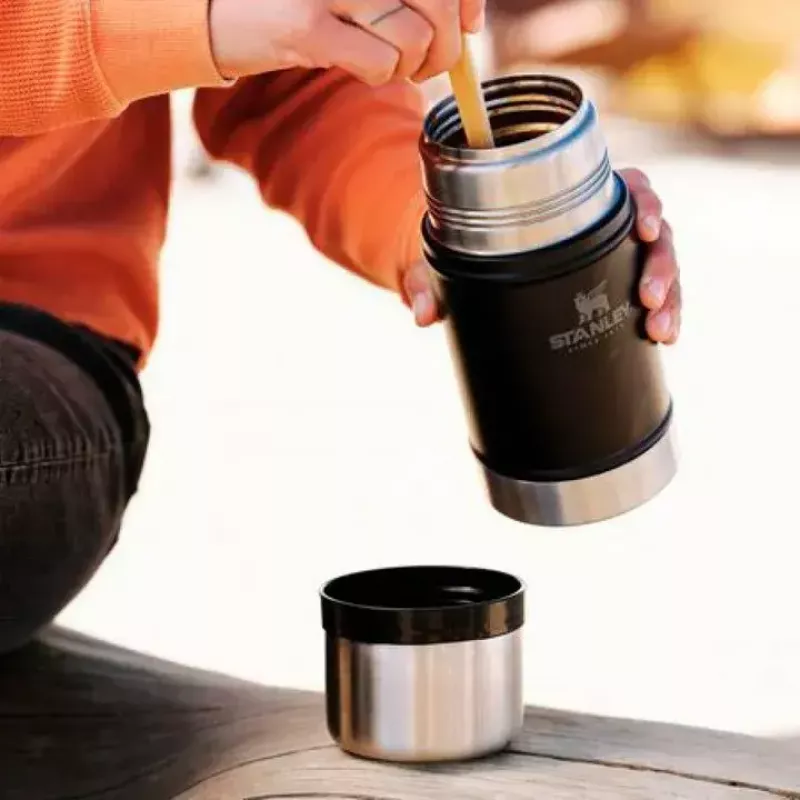 Garrafa isotérmica Stanley 10-07936-004 0,7 l preto aço inoxidável