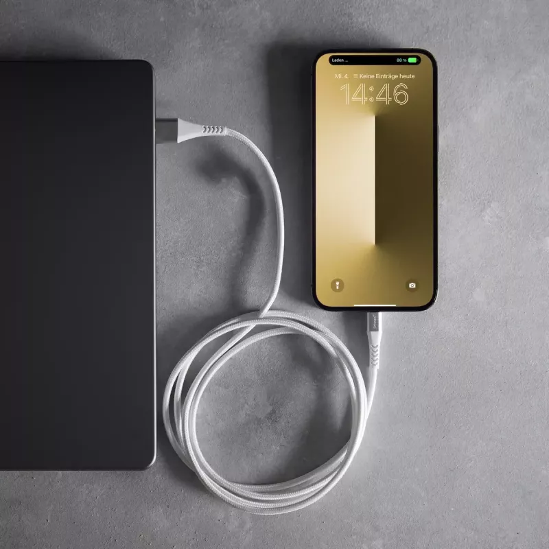 Cabo USB Intenso Cabo USB-A para Lightning 1,5 m/7902102