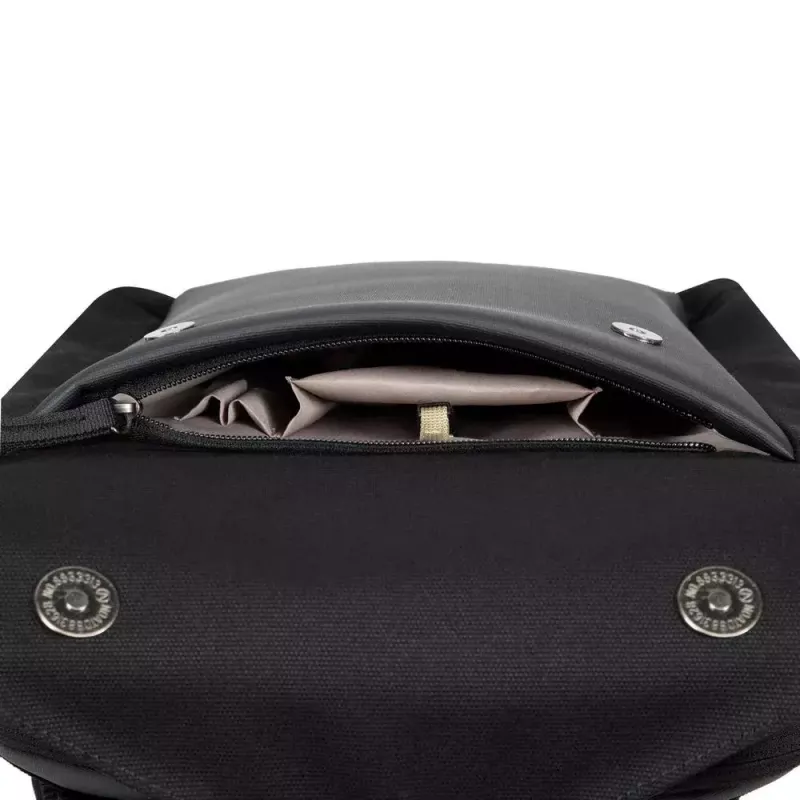 Mochila Rivacase 8521 33,8 cm (13,3 polegadas) preto com pega e alça de ombro