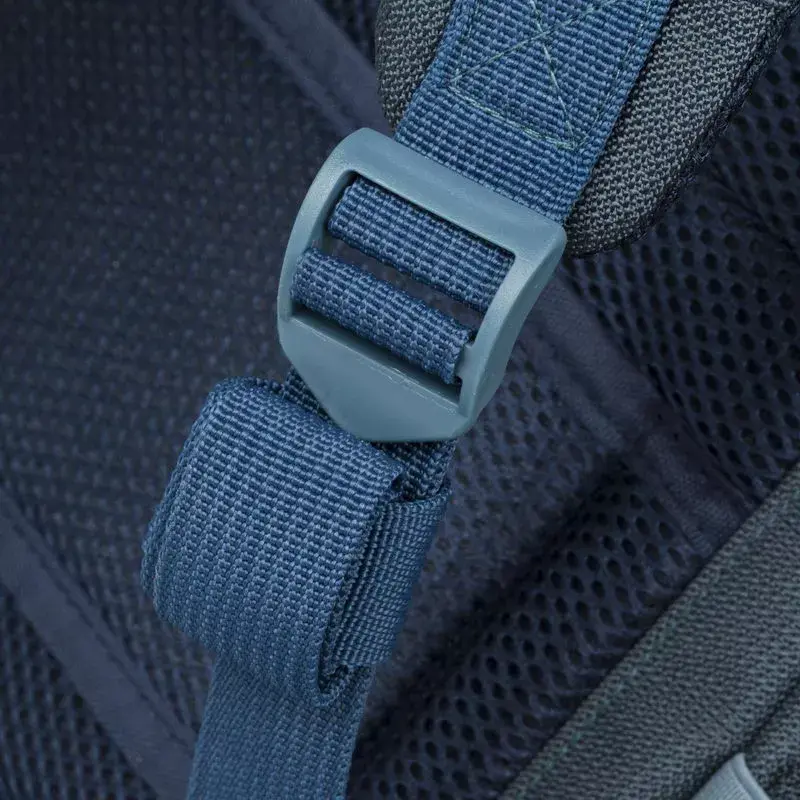 Mochila Rivacase 8460