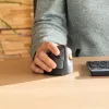 R-Go HE Break rato vertical ergonómico, pequeno, para destros, sem fios Bluetooth, preto
