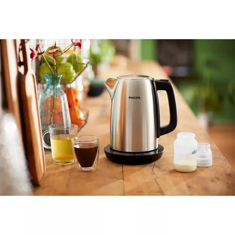 Chaleira elétrica Philips HD9359/90 1,7 L, 2200 W, corpo em aço inoxidável, preto metálico
