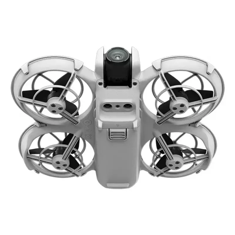 Drone leve DJI Neo 135g com câmara 4K Ultra HD, até 18 minutos de tempo de voo com uma carga, sem comando