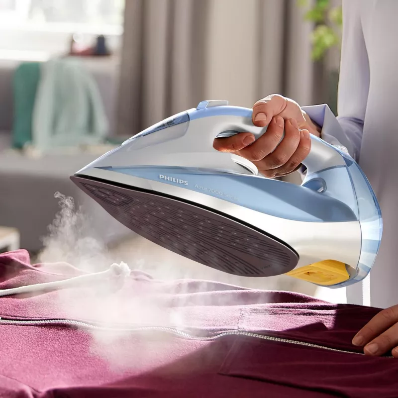 Ferro de engomar a vapor Philips série 7000 DST7011/20 — 2600 W, depósito 0,3 l, base SteamGlide Plus, vapor vertical