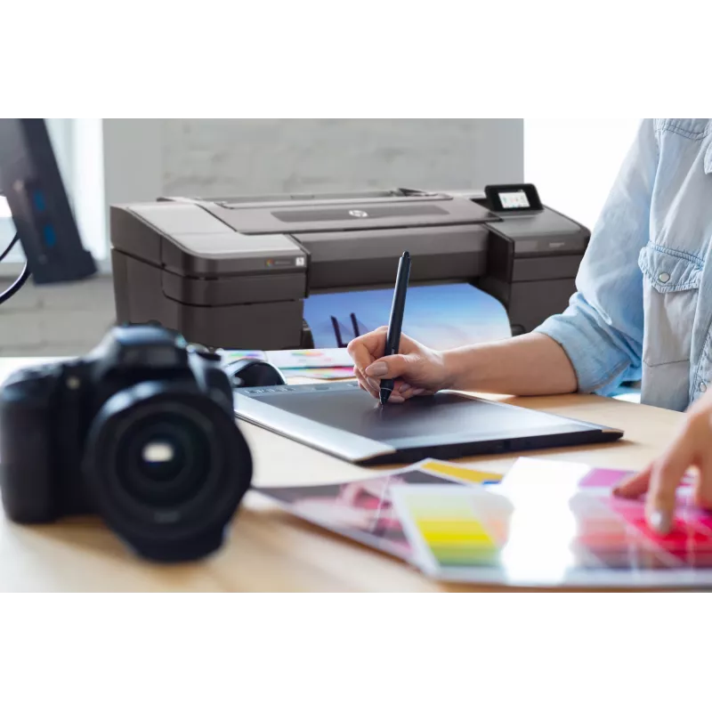 HP Designjet Z9+dr 44-in impressora PostScript com cortador vertical