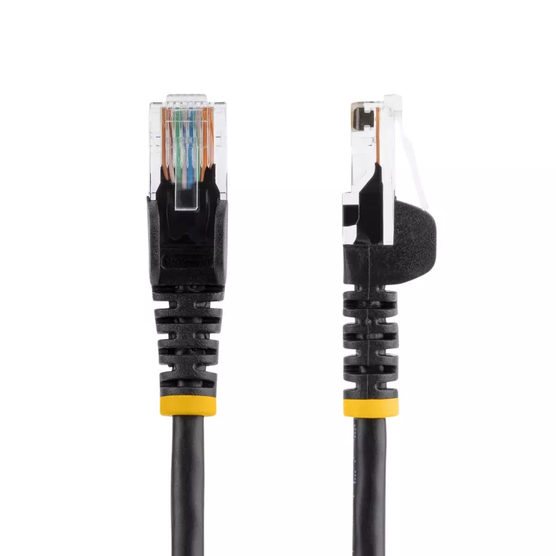 Cabo de patch Cat5e StarTech.com com fichas RJ45 sem patilhas – 5 m, Preto