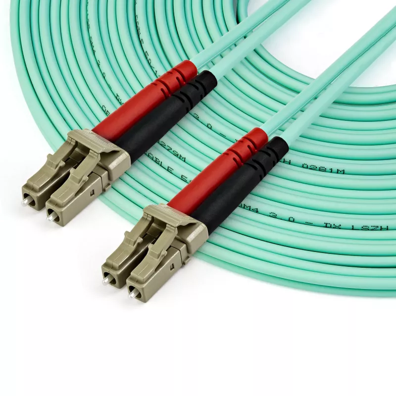 StarTech.com Cabo de fibra ótica multimodo LC/UPC para LC/UPC OM4 de 10m (30ft), fibra zipcord LOMMF/VCSEL 50/125µm, 100G, baixa atenuação de inserção – cabo jumper de fibra ótica LSZH