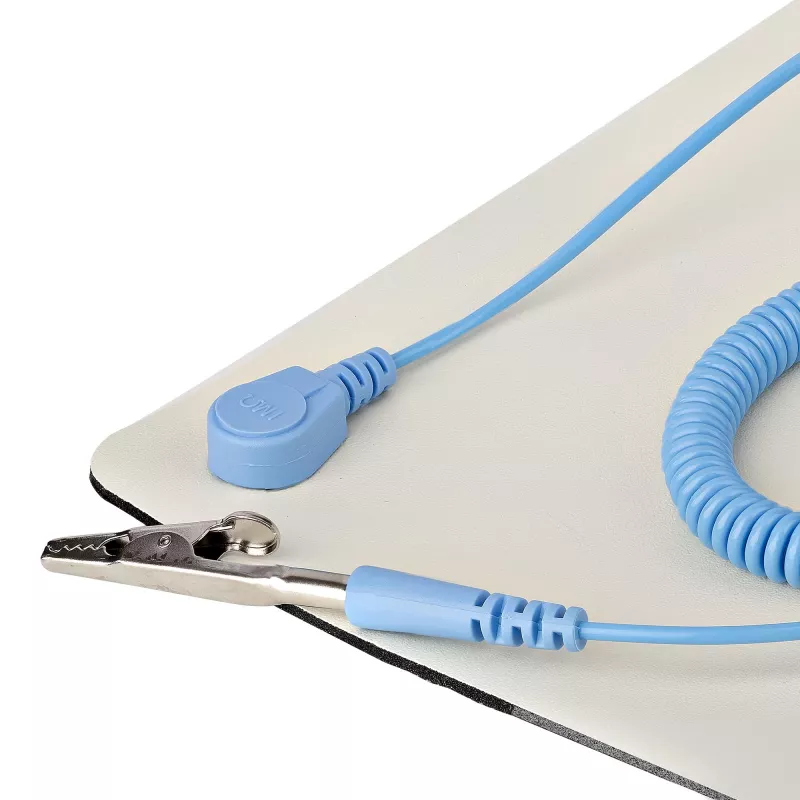 StarTech.com Tapete Antiestático, Tapete ESD para Reparação de Eletrónica, Tapete Antiestático de Mesa/Secretária com Cabo de Terra Removível, ANSI/ESD S 4.1, Base de Trabalho/Tapete Termoplástico Flexível, 28x46cm (11x18 polegadas)