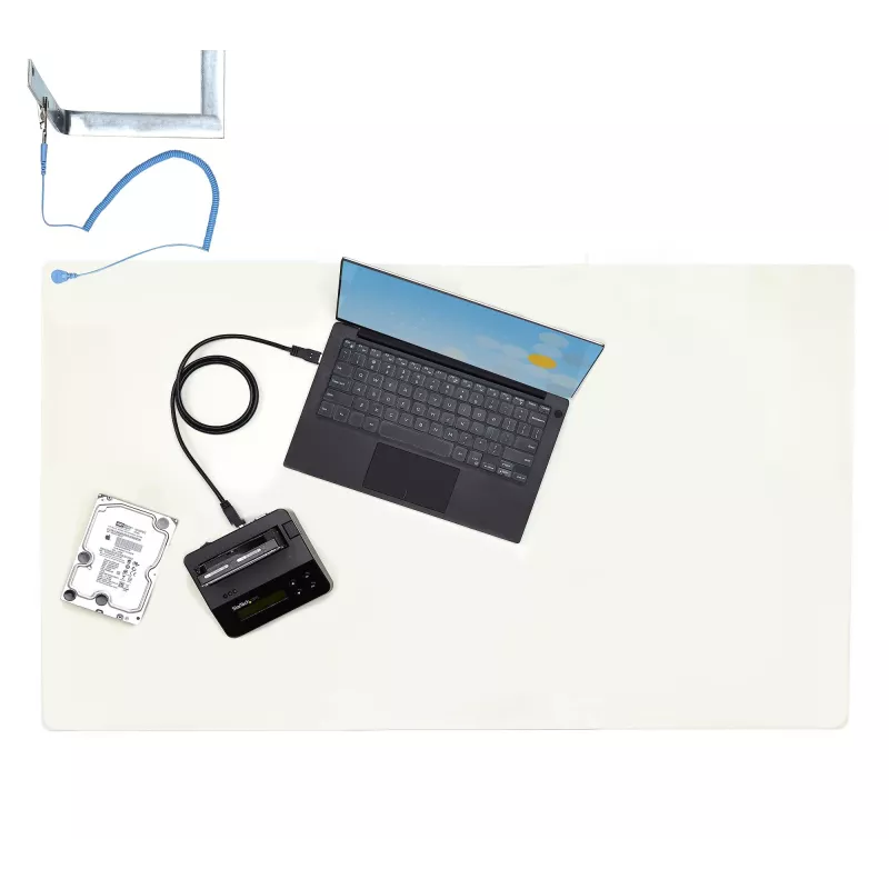 StarTech.com Tapete Antiestático, Tapete ESD para Reparação de Eletrónica, Tapete Antiestático de Mesa/Secretária com Cabo de Terra Removível, ANSI/ESD S 4.1, Base de Trabalho/Tapete Termoplástico Flexível, 60 x 120 cm