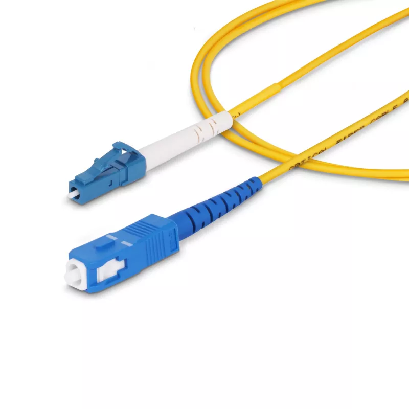 Cabo de fibra ótica StarTech.com 5m LC para SC (UPC) OS2 Single Mode Simplex, 9/125µm, 40G/100G, resistente a dobras, baixa atenuação de inserção – cabo de patch de fibra ótica LSZH