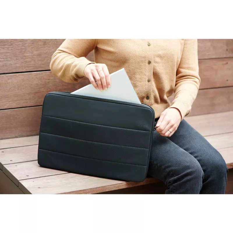 Capa Kensington K60394WW 35,6 cm 14 polegadas preta