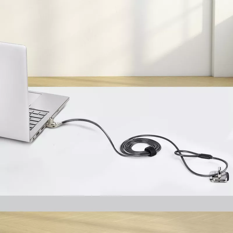 StarTech.com fecho fino compatível com ranhura Noble Wedge®, cabo de segurança 1,5 m, proteção antifurto de secretária para portátil/notebook, cabo de aço resistente a cortes, fecho de chave
