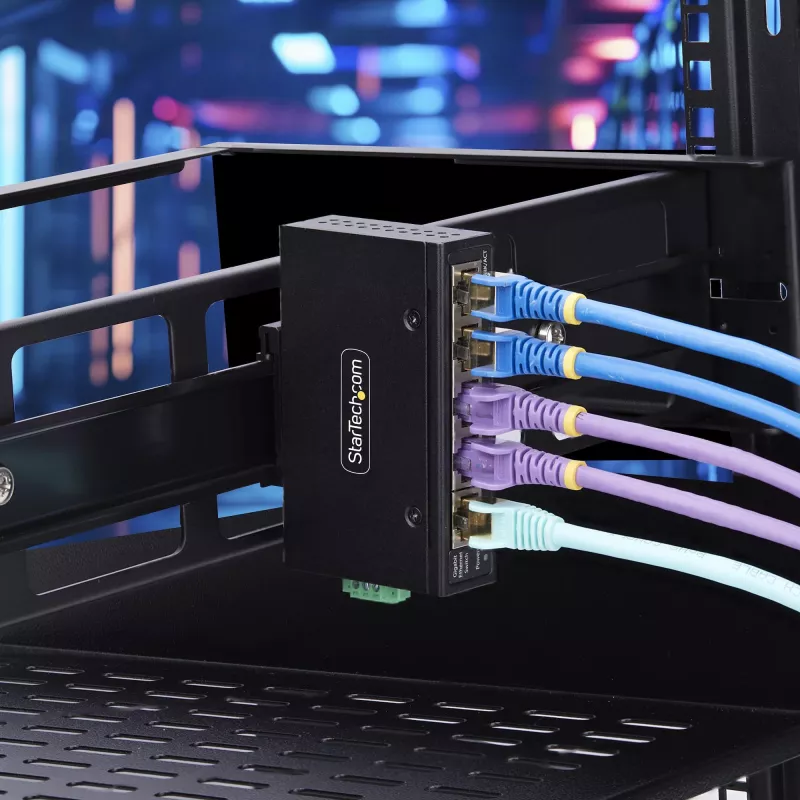 StarTech.com I51G-ETHERNET-SWITCH switch Gigabit Ethernet industrial não gerido de 5 portas, 10/100/1000, calha DIN/montagem na parede, IP30, -40 a 75 °C (-40–167 °F), DC, TAA
