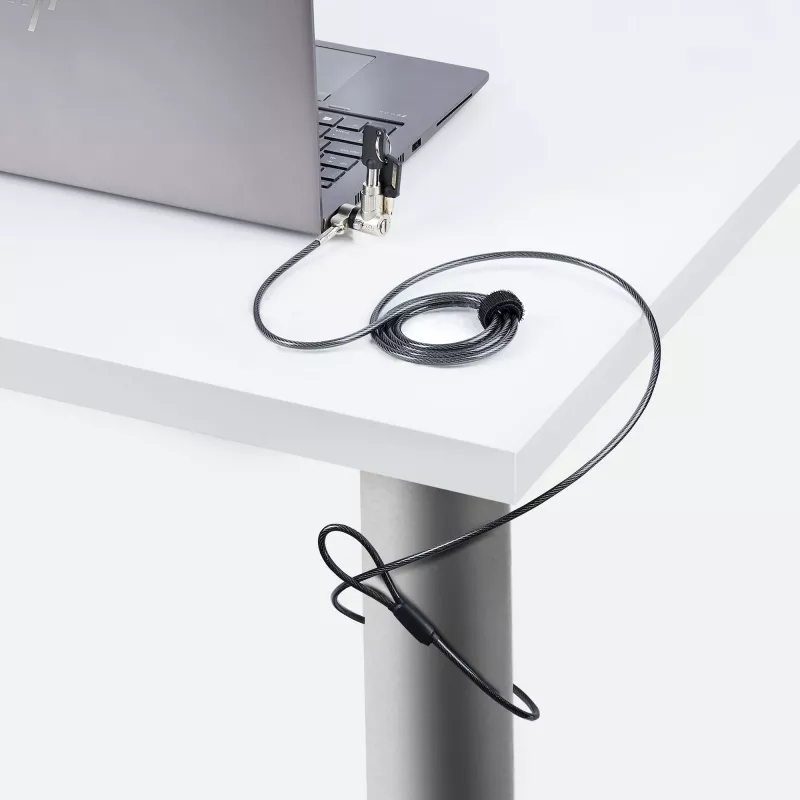 StarTech.com Fecho universal para portátil 3-em-1 6.6ft (2m), cabo de segurança com chave mestra, segurança informática, compatível com Noble Wedge®/Nano/K-Slot; cabo anti-roubo resistente a cortes