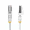 StarTech.com Cabo Ethernet CAT8 branco de 50 cm, RJ45 sem patilha, 25G/40G, 2000 MHz, 100 W PoE++, S/FTP, 26AWG cobre puro, LSZH, cabo de rede patch blindado com alívio de tensão, testado individualmente