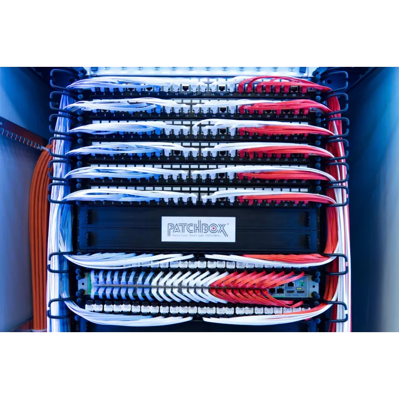 PATCHBOX PBCX8K organizador de cabos para rack suporte de cabos Preto 4 unidades