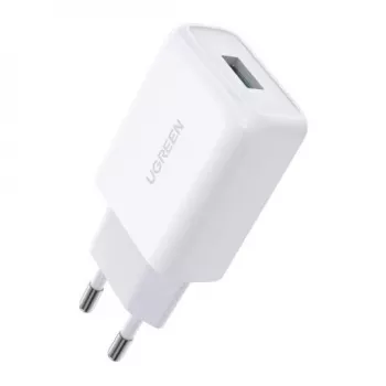 Carregador Ugreen 10133 para dispositivos móveis smartphone branco USB carregamento rápido interior