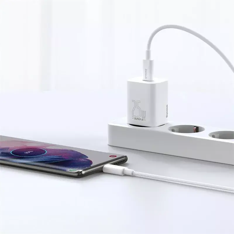 Carregador de interior Baseus Super Si branco carregamento rápido 12V 1xUSB-C