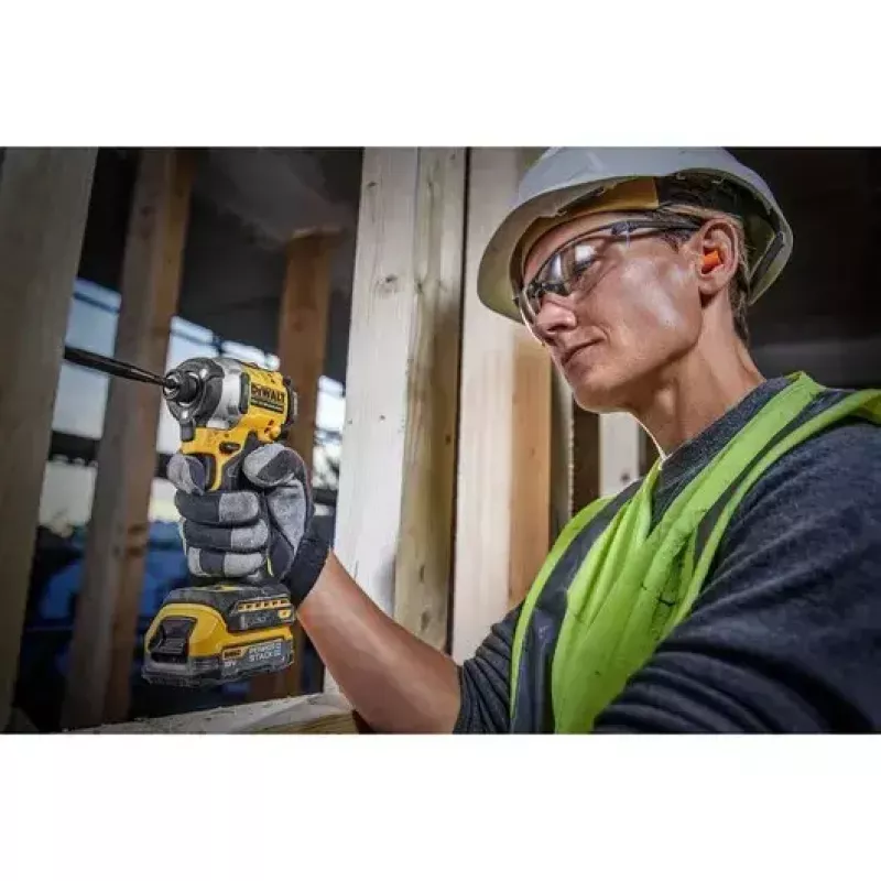 DeWALT DCF850E2T-QW aparafusadora de impacto sem fios 1/4", 18 V, 2 baterias Powerstack de 1,7 Ah, mala TSTAK, preta
