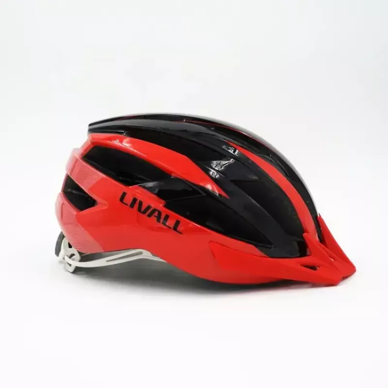 Capacete de proteção Livall MT1 Neo — casco rígido, acabamento brilhante