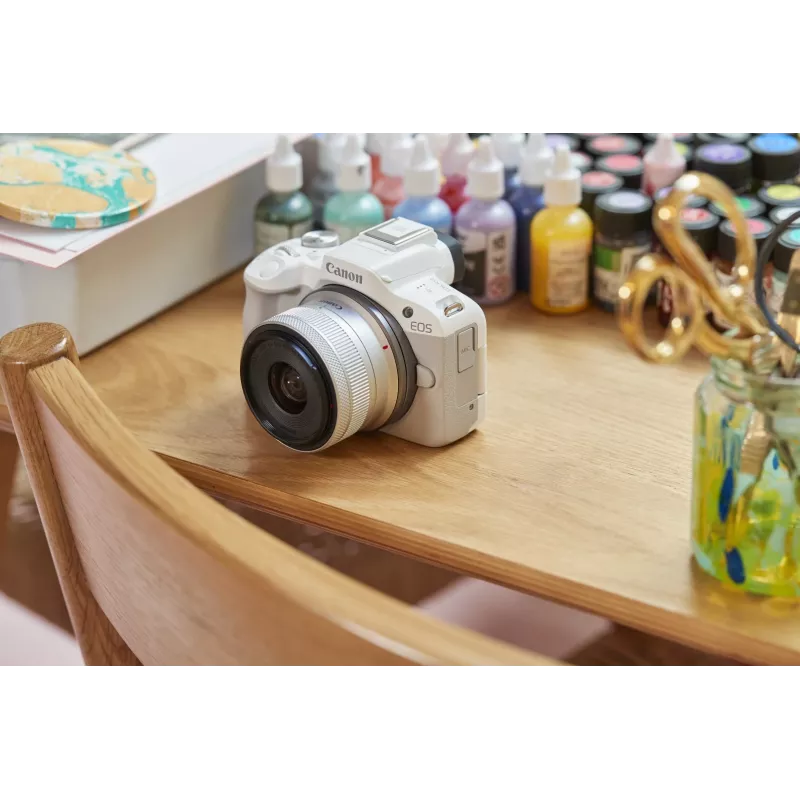Câmara MILC Canon EOS R50 branca 24,2 MP 4K Ultra HD