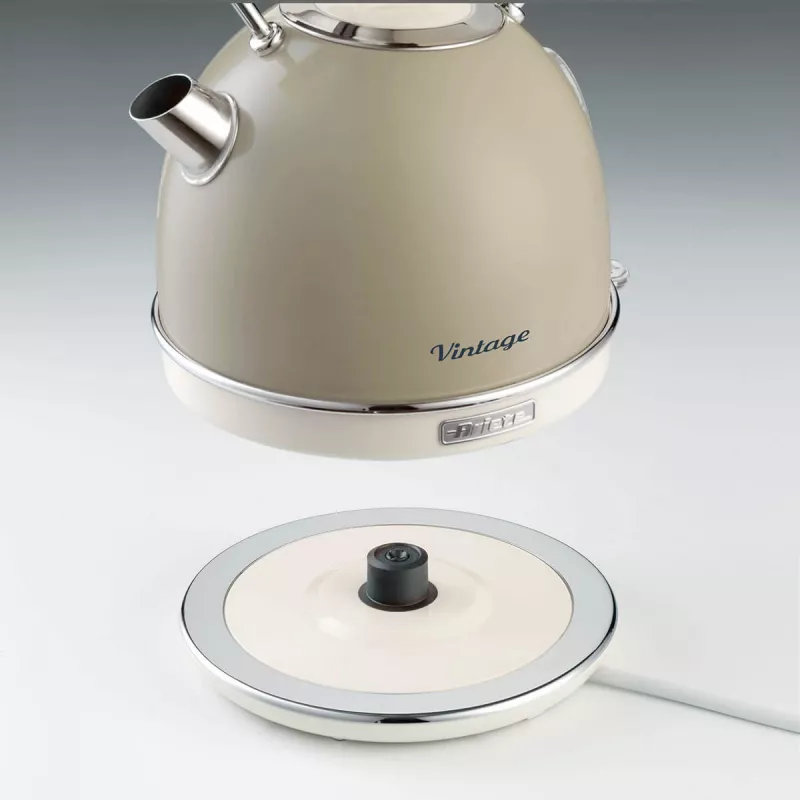 Chaleira elétrica Ariete 2877 Vintage, 1,7 L, sem fios, bege, 1,7 L, 2000 W, bege, indicador de nível de água, sem fios, filtro