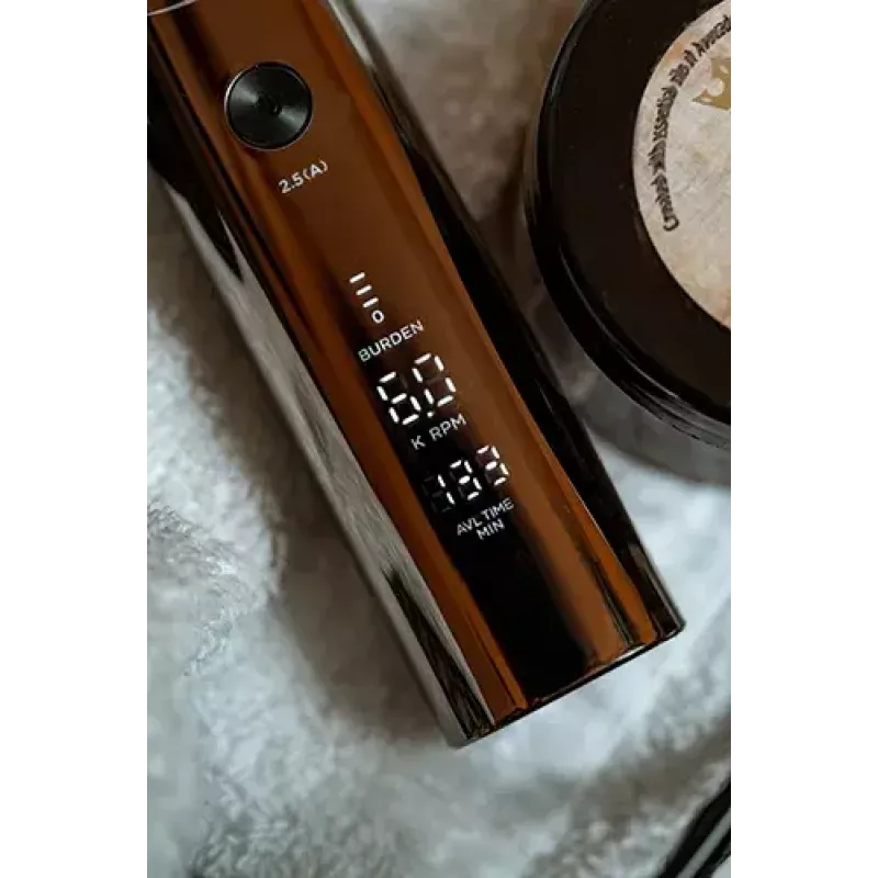 Adler AD 2834 máquina de cortar cabelo, de 3 mm a 1,2 cm, 4 pentes, LCD, prateado