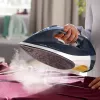 Ferro de engomar a vapor e a seco Philips DST7030/20 — 2800 W, depósito 0,3 l, vapor contínuo 50 g/min, golpe de vapor 250 g/min, base SteamGlide Plus