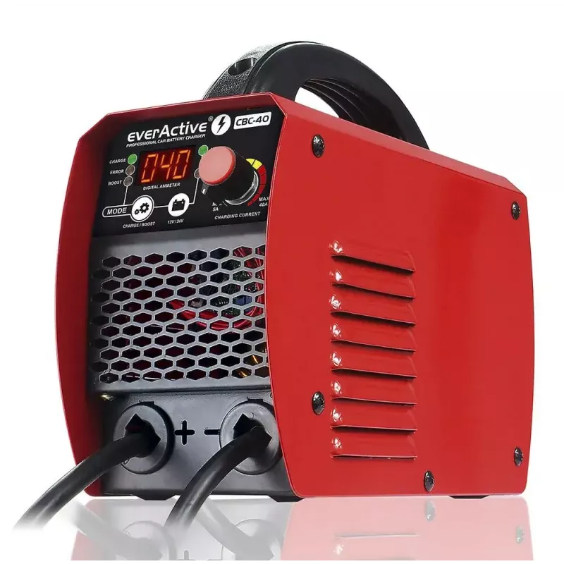 Carregador de automóvel everActive CBC40 12V/24V, carregador de bateria de veículo compatível com sistemas de 12V e 24V