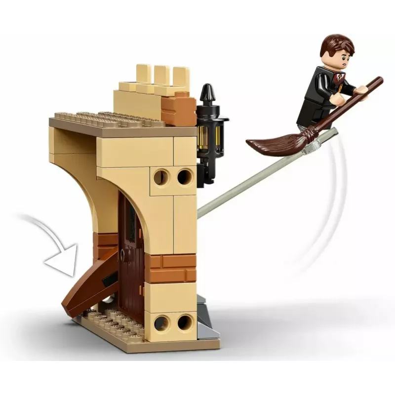 Conjunto LEGO Harry Potter Hogwarts Primeira Aula de Voo 76395 com minifiguras de Harry e Draco