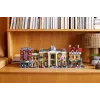 Conjunto de construção LEGO Icons 10350 Casa de Canto Tudor — 3.266 peças, 8 minifiguras, idade 18+, 260×250×310 mm