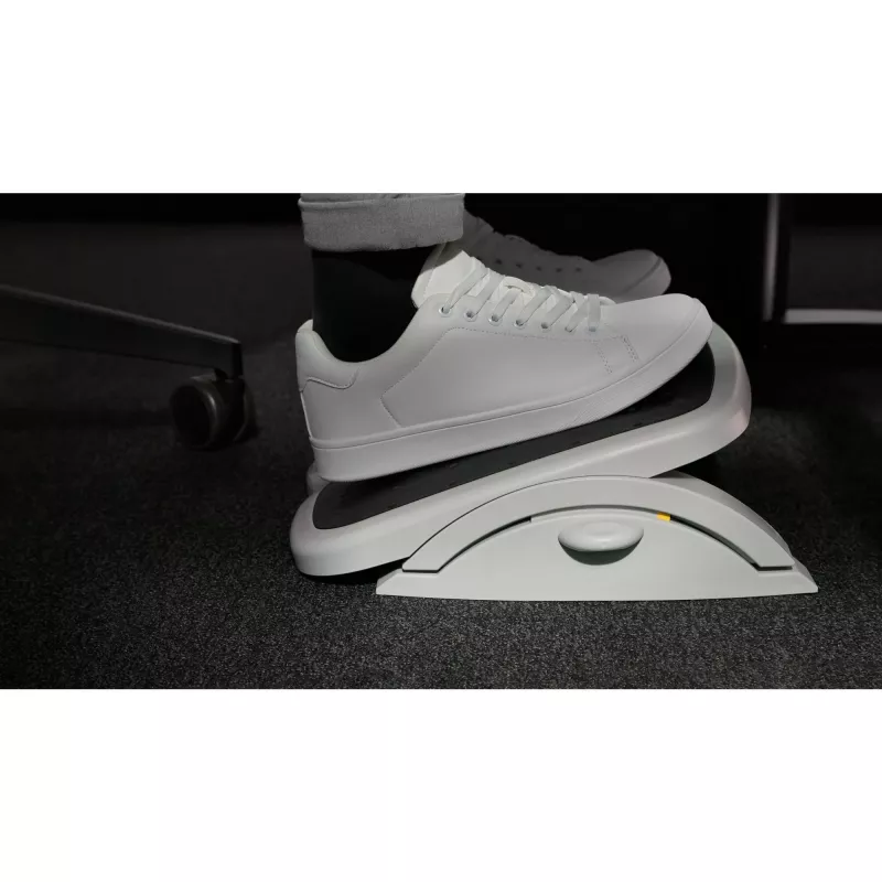 Kensington SoleMate Plus 56146 apoio para os pés com sistema SmartFit, inclinação ajustável até 20°, 45×35 cm, preto/cinzento