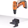 StarTech.com Suporte de secretária para três monitores até três ecrãs de 27 polegadas, VESA 75x75/100x100, ajuste dos braços sem ferramentas, montagem por grampo C/passagem de cabos, braços com apoio de mola